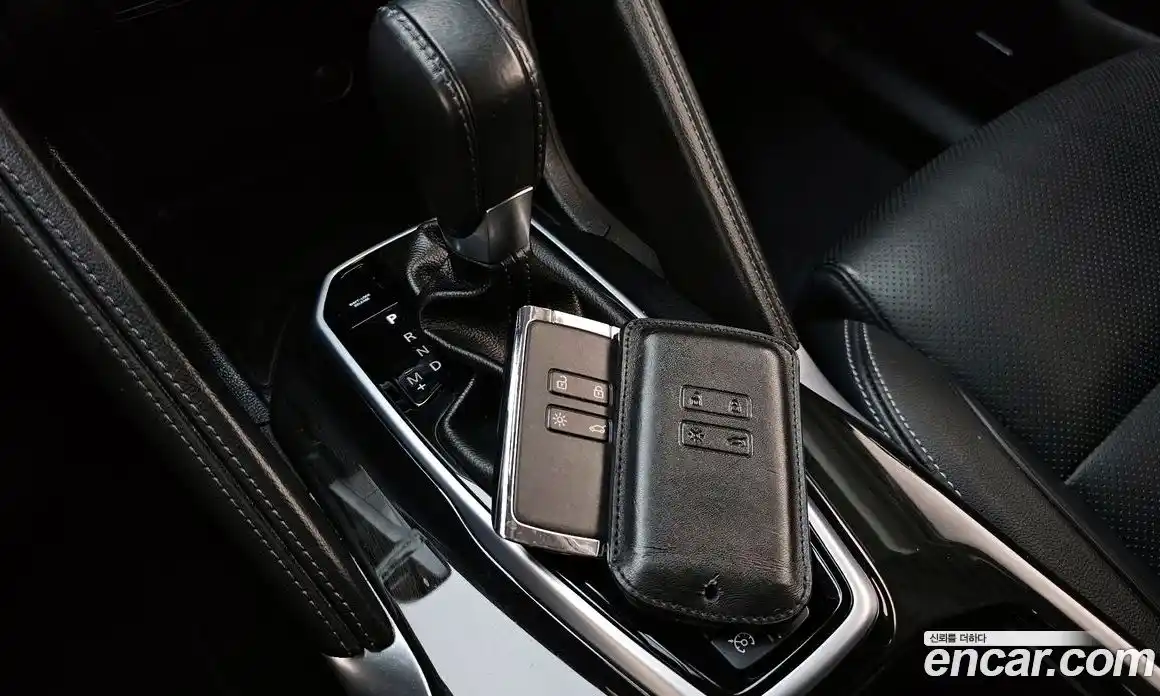 Renault QM6 2017 2.0 гидро в Москве № 1321452, фото 12