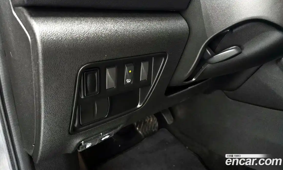Renault QM6 2017 2.0 гидро в Москве № 1321452, фото 23