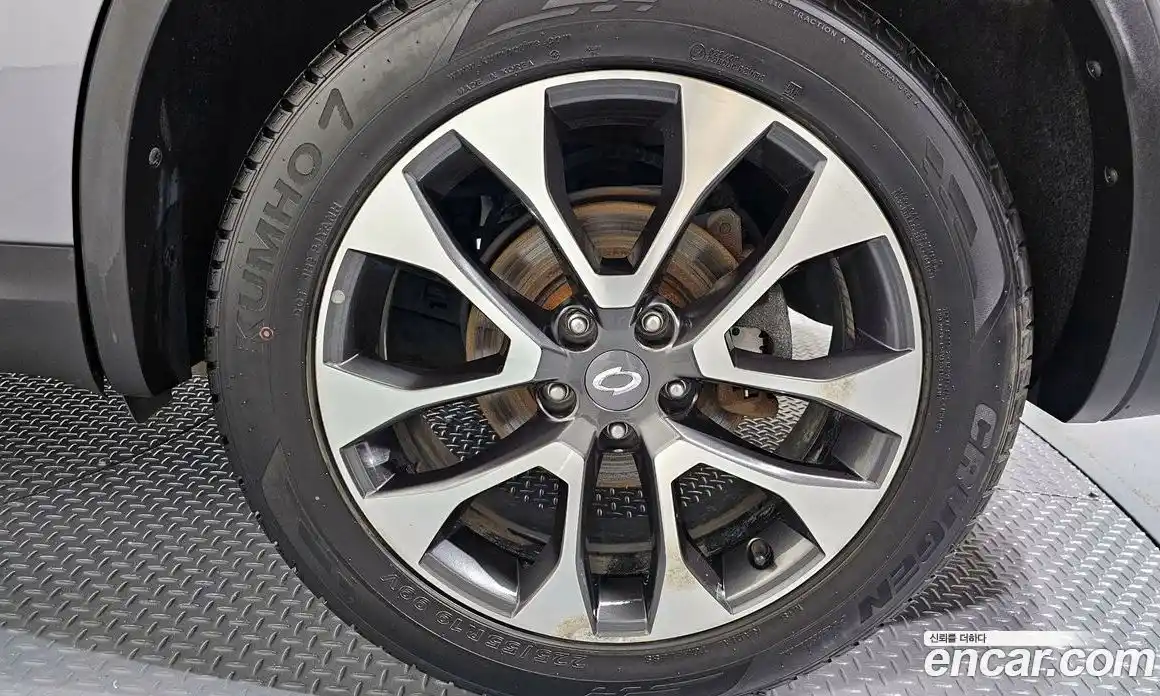 Renault QM6 2017 2.0 гидро в Москве № 1321452, фото 7