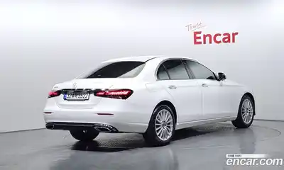 Mercedes-Benz E-Class 2021 2.0 гидро в Москве № 1321943, миниатюра 2