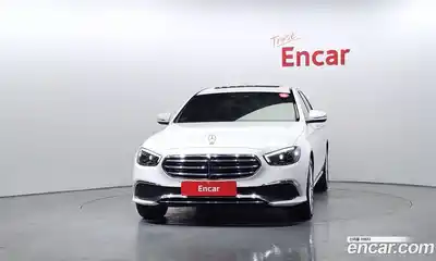 Mercedes-Benz E-Class 2021 2.0 гидро в Москве № 1321943, миниатюра 3