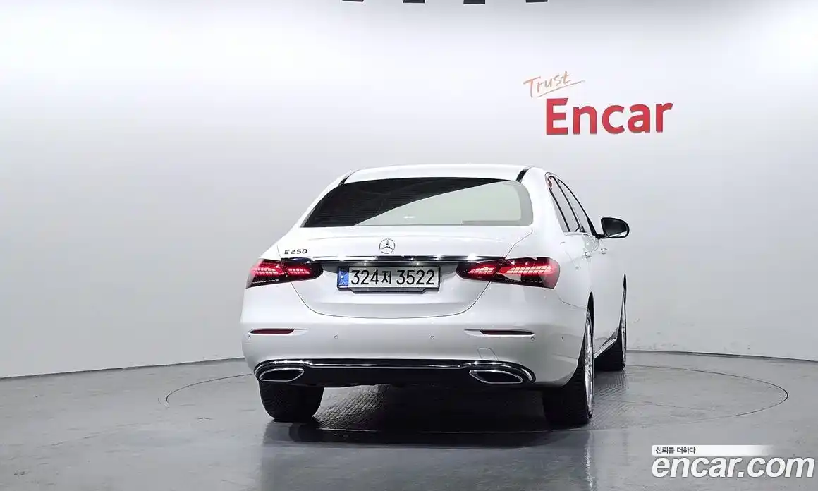 Mercedes-Benz E-Class 2021 2.0 гидро в Москве № 1321943, фото 4