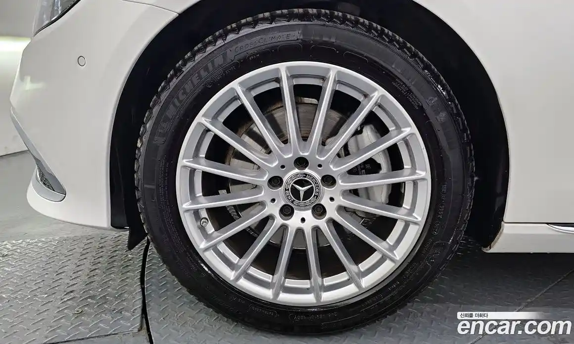 Mercedes-Benz E-Class 2021 2.0 гидро в Москве № 1321943, фото 5