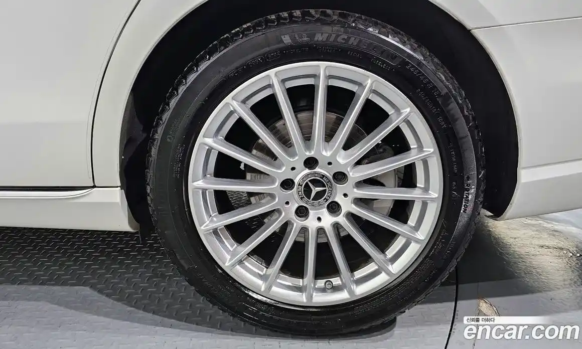 Mercedes-Benz E-Class 2021 2.0 гидро в Москве № 1321943, фото 7