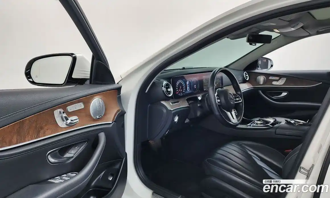 Mercedes-Benz E-Class 2019 2.0 гидро в Москве № 1322113, фото 13