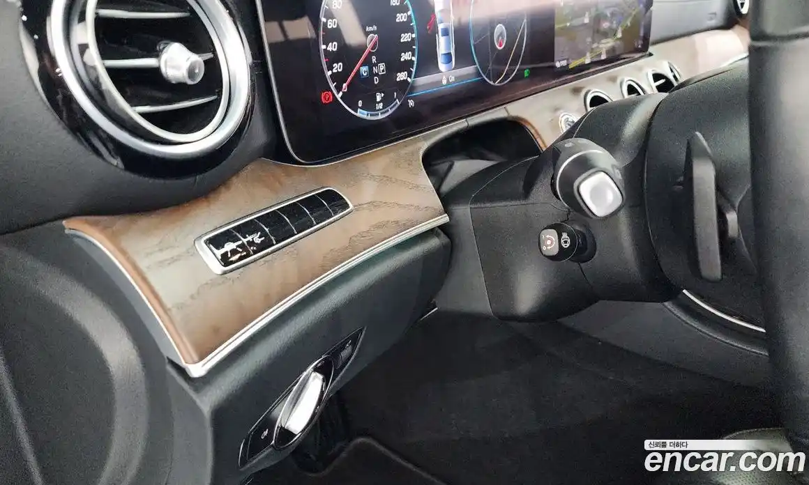Mercedes-Benz E-Class 2019 2.0 гидро в Москве № 1322113, фото 28
