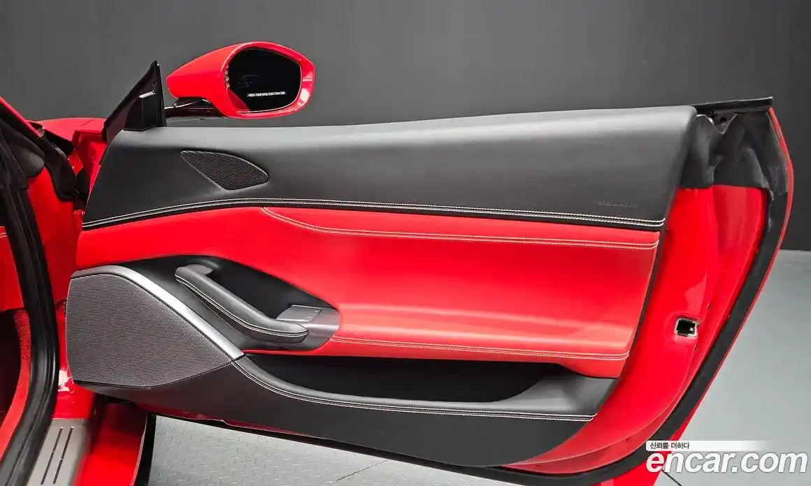 Ferrari Portofino 2019 3.9 гидро в Москве, фото 14