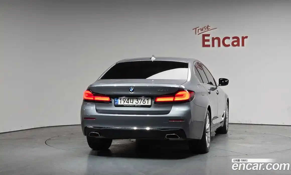 BMW 5-Series 2023 2.0 гидро в Москве № 1342733, фото 3