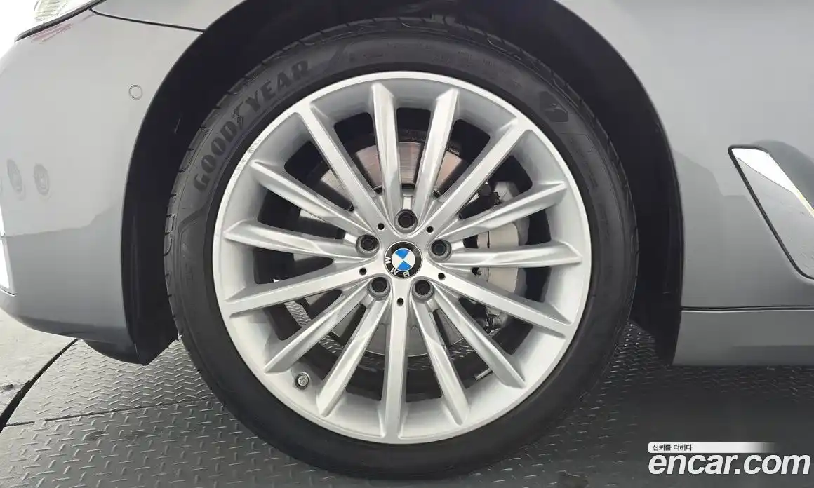 BMW 5-Series 2023 2.0 гидро в Москве № 1342733, фото 4