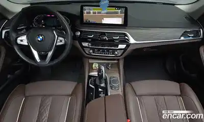 BMW 5-Series 2023 2.0 гидро в Москве № 1342733, миниатюра 9