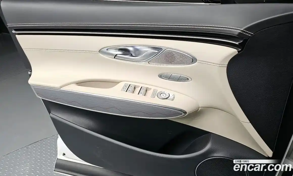 Genesis GV70 2021 2.5 гидро в Москве № 1343532, фото 14