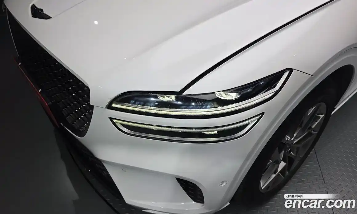 Genesis GV70 2021 2.5 гидро в Москве № 1343532, фото 8