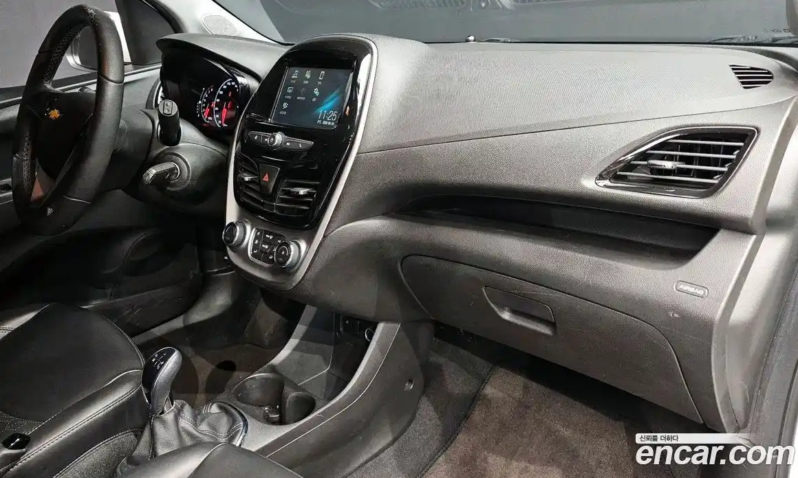 Chevrolet Spark 2017 1.0 гидро в Москве, фото 27