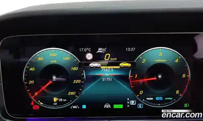 Mercedes-Benz CLS-Class 2022 2.0 гидро в Москве № 1347964, миниатюра 11