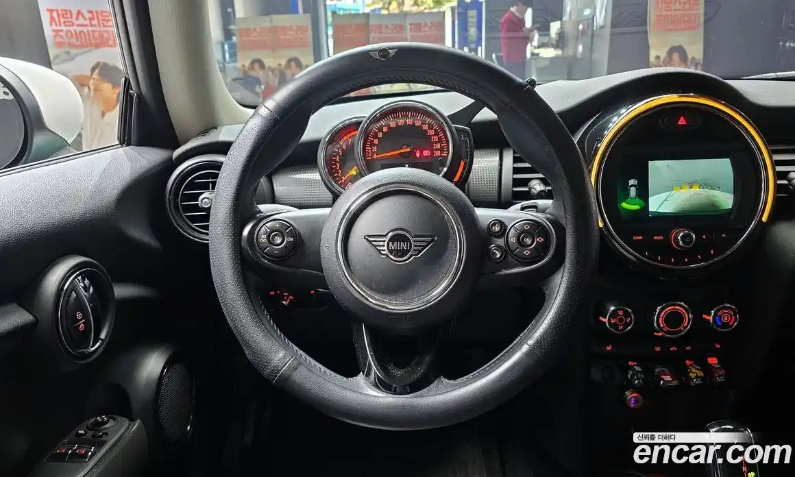 Mini Cooper 2020 1.5 гидро в Москве № 1349788, фото 18