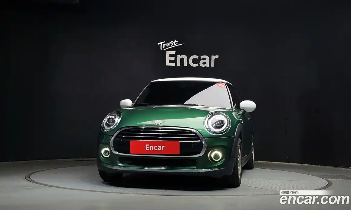 Mini Cooper 2020 1.5 гидро в Москве № 1349788, фото 3