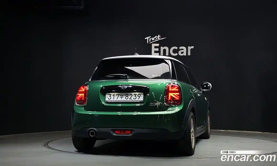Mini Cooper 2020 1.5 гидро в Москве № 1349788, фото 4
