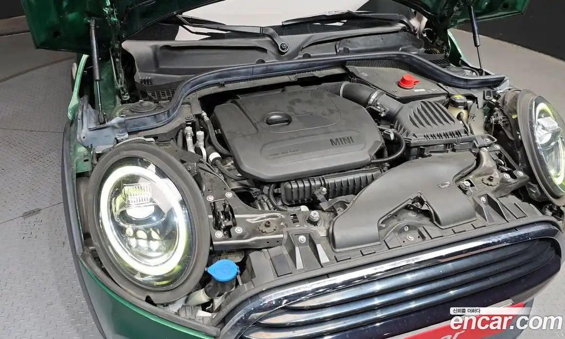 Mini Cooper 2020 1.5 гидро в Москве № 1349788, фото 6
