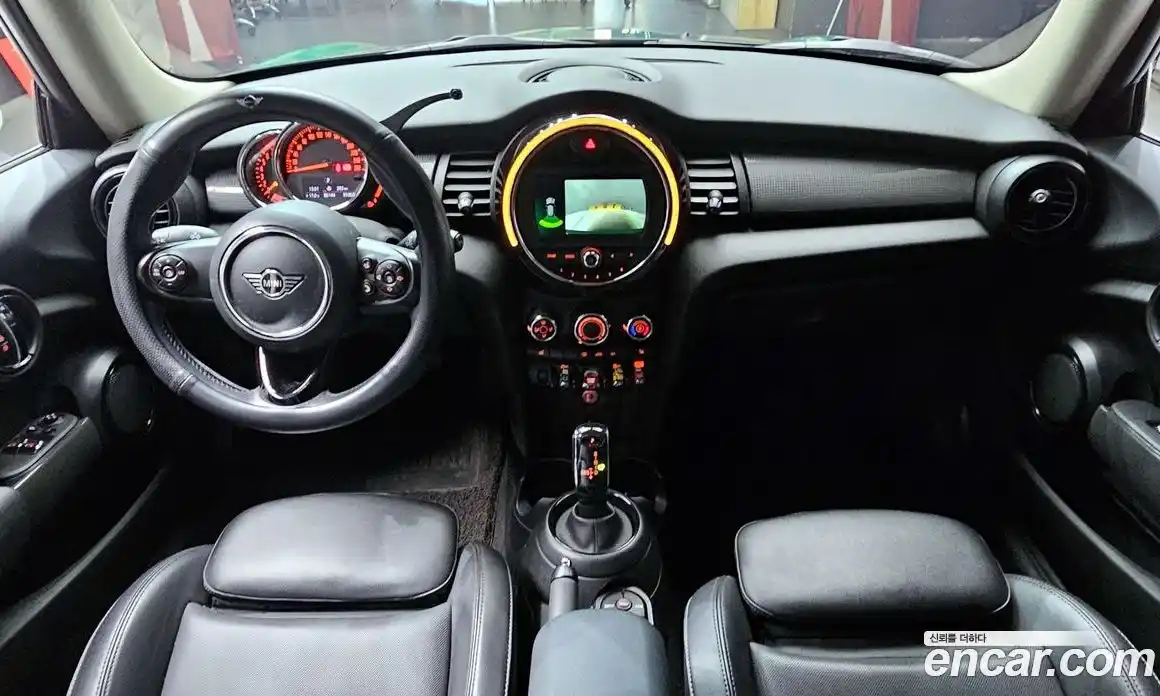 Mini Cooper 2020 1.5 гидро в Москве № 1349788, фото 10