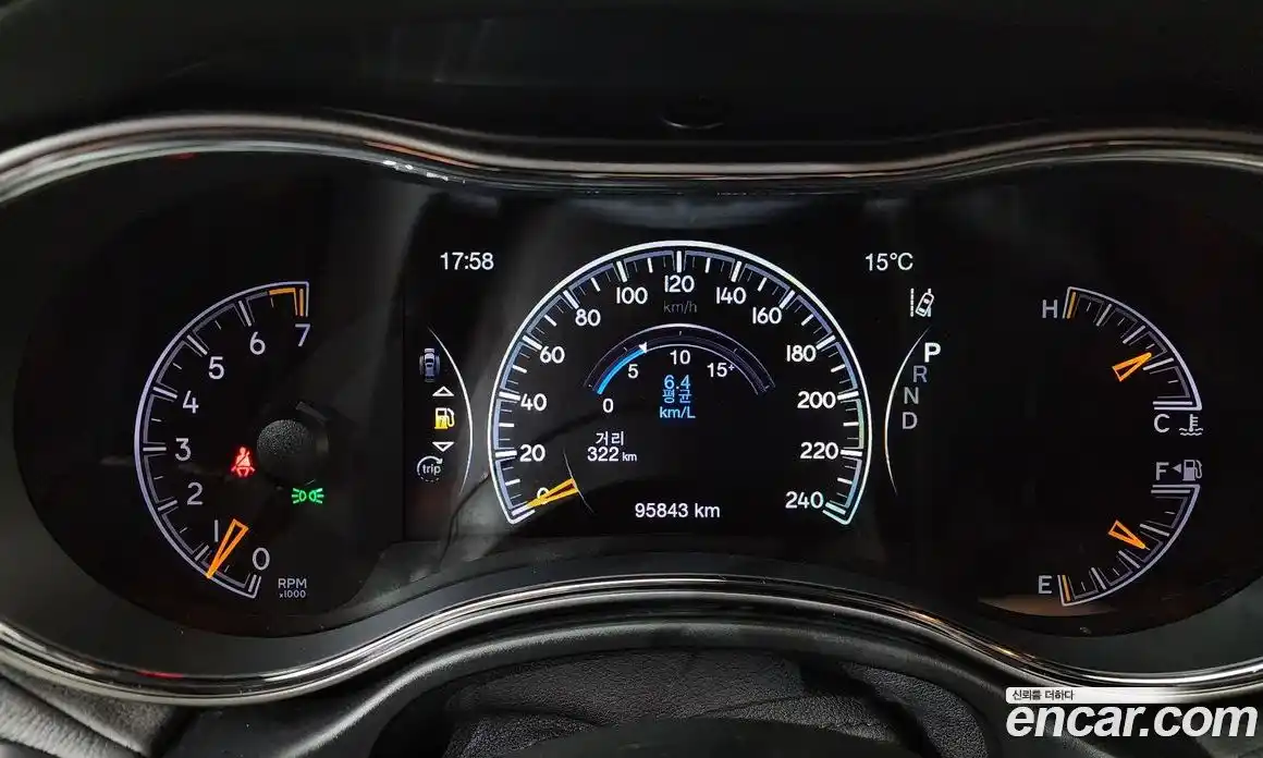 Jeep Cherokee 2019 3.6 гидро в Москве № 1350633, фото 11
