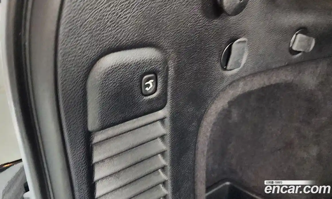 Jeep Cherokee 2019 3.6 гидро в Москве № 1350633, фото 32