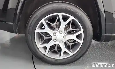 Jeep Cherokee 2019 3.6 гидро в Москве № 1350633, миниатюра 5