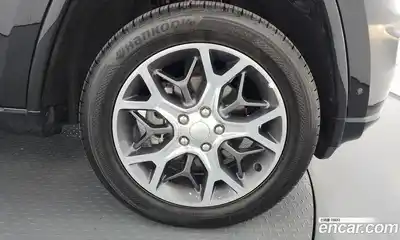 Jeep Cherokee 2019 3.6 гидро в Москве № 1350633, миниатюра 7