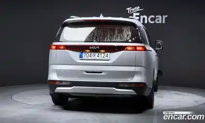 Kia Canival 2022 3.5 гидро в Москве № 1399562, миниатюра 4