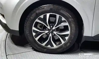Kia Canival 2022 3.5 гидро в Москве № 1399562, миниатюра 5
