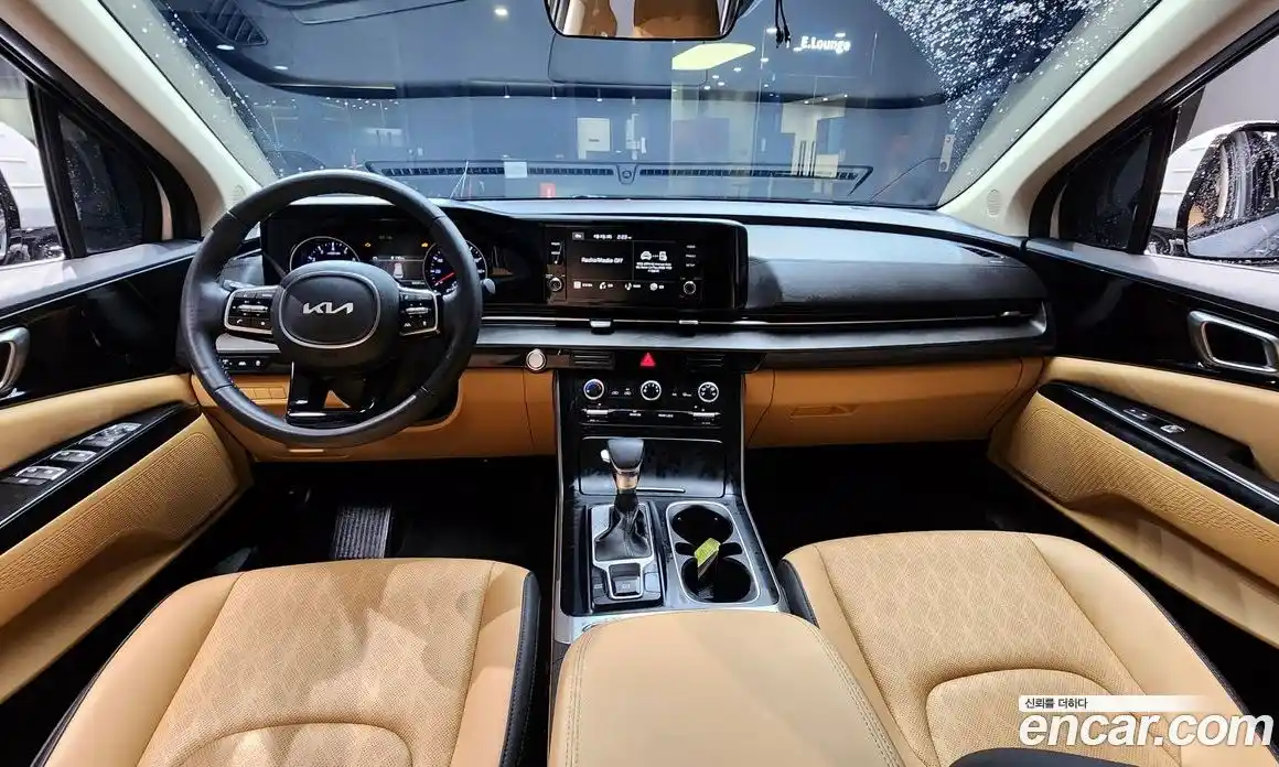 Kia Canival 2022 3.5 гидро в Москве № 1399562, фото 10