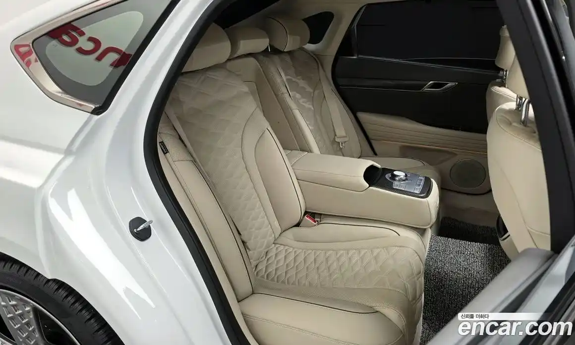 Genesis G80 2024 2.5 гидро в Москве № 1399681, фото 16