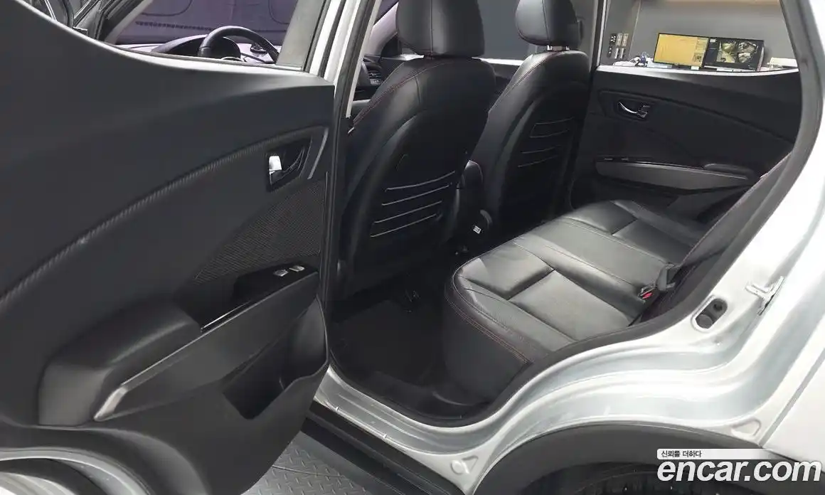 SsangYong TIBOLI 2016 1.6 гидро в Москве № 1400506, фото 16