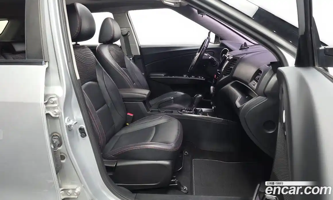 SsangYong TIBOLI 2016 1.6 гидро в Москве № 1400506, фото 17