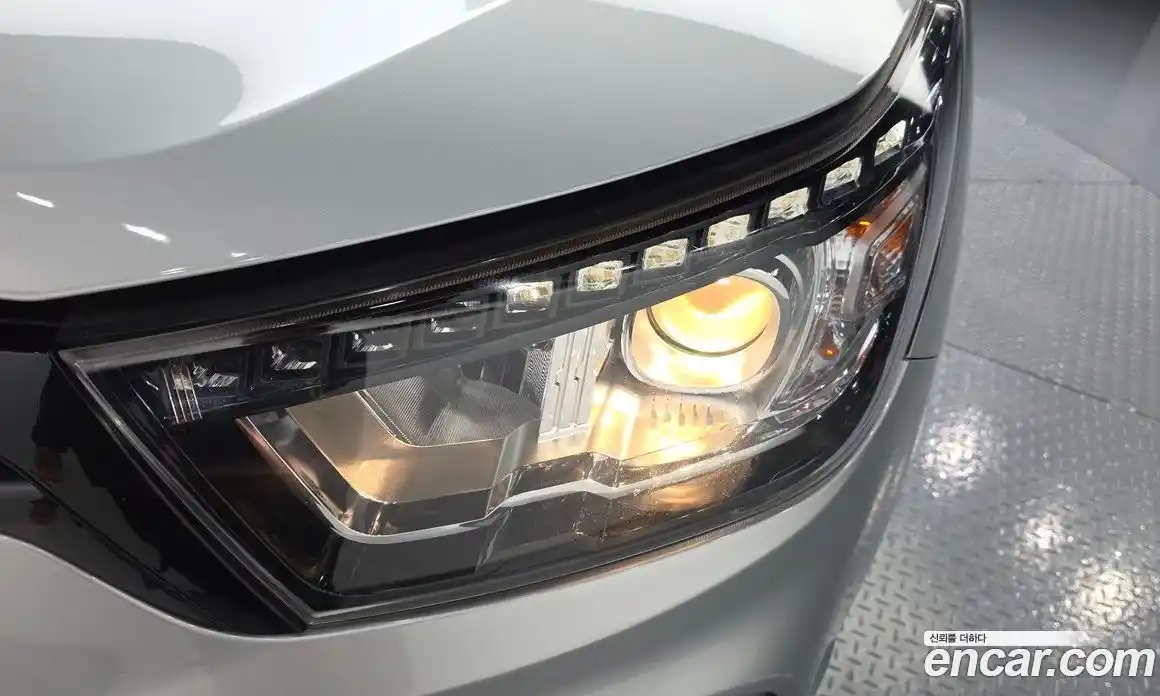 SsangYong TIBOLI 2016 1.6 гидро в Москве № 1400506, фото 8