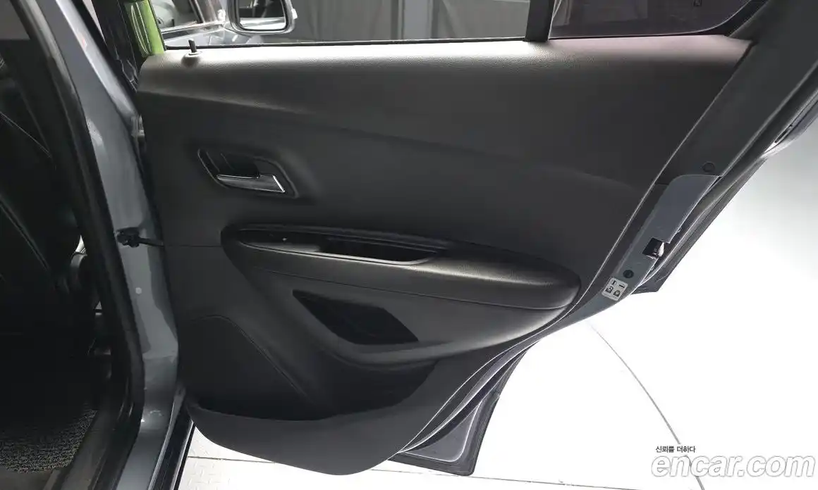 Chevrolet Trax 2018 1.6 гидро в Москве № 1401211, фото 15