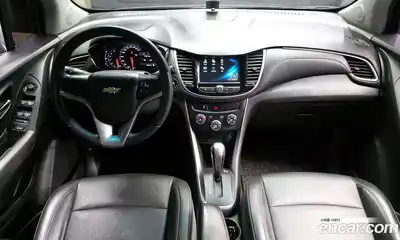 Chevrolet Trax 2018 1.6 гидро в Москве № 1401211, миниатюра 10