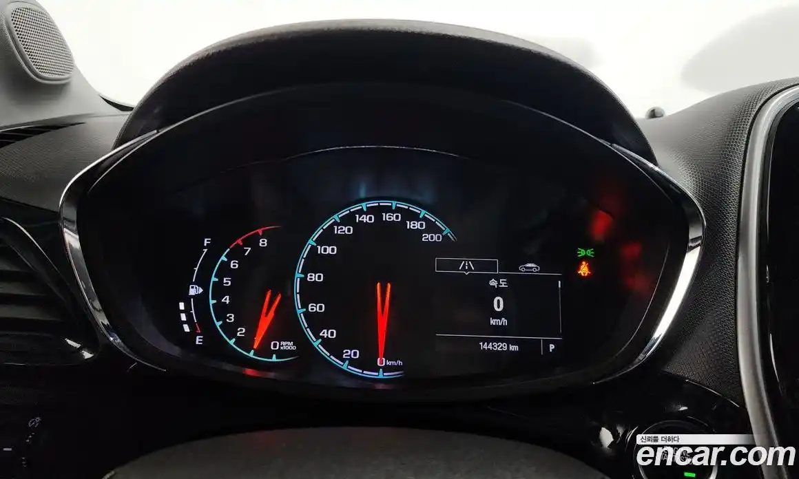 Chevrolet Spark 2017 1.0 гидро в Москве, фото 11