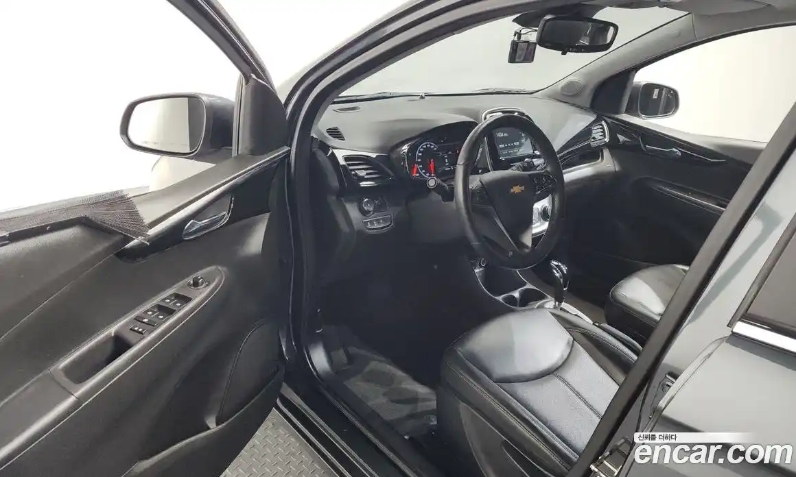 Chevrolet Spark 2017 1.0 гидро в Москве, фото 13