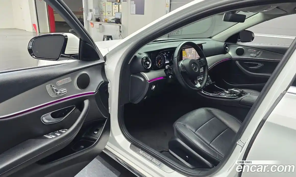 Mercedes-Benz E-Class 2018 2.0 гидро в Москве № 1403578, фото 13