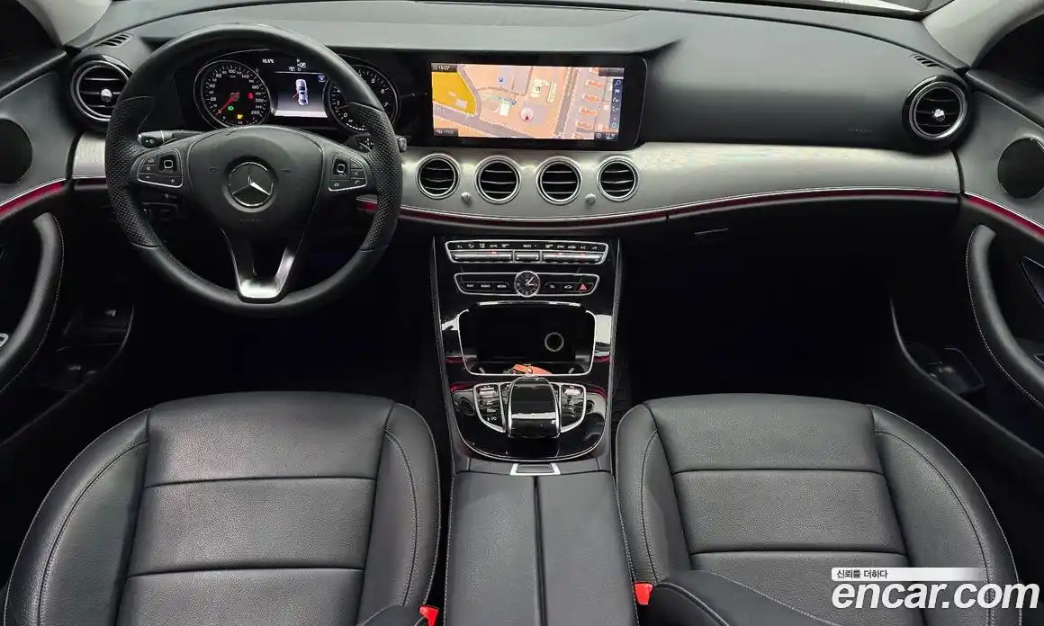 Mercedes-Benz E-Class 2018 2.0 гидро в Москве № 1403578, фото 10