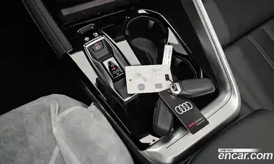 Audi Q5 2025 2.0 гидро в Москве № 1404010, миниатюра 12