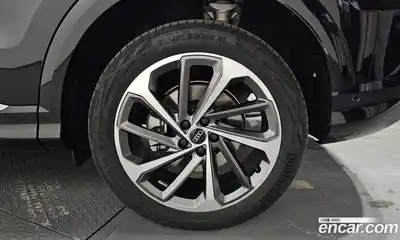Audi Q5 2025 2.0 гидро в Москве № 1404010, миниатюра 7