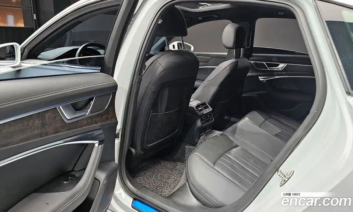 Audi A6 2021 3.0 гидро в Москве № 1404369, фото 16
