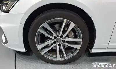 Audi A6 2021 3.0 гидро в Москве № 1404369, миниатюра 5