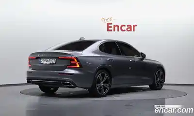 Volvo S60 2021 2.0 гидро в Москве № 1404650, миниатюра 2