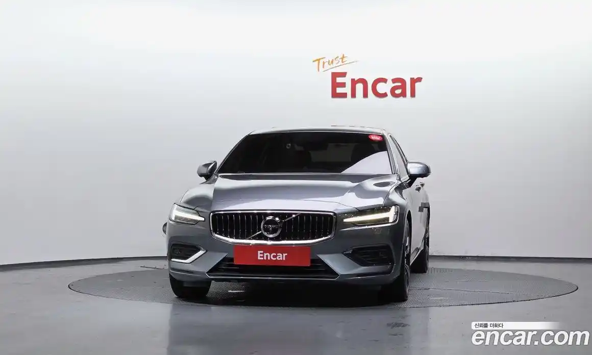 Volvo S60 2021 2.0 гидро в Москве № 1404650, фото 3