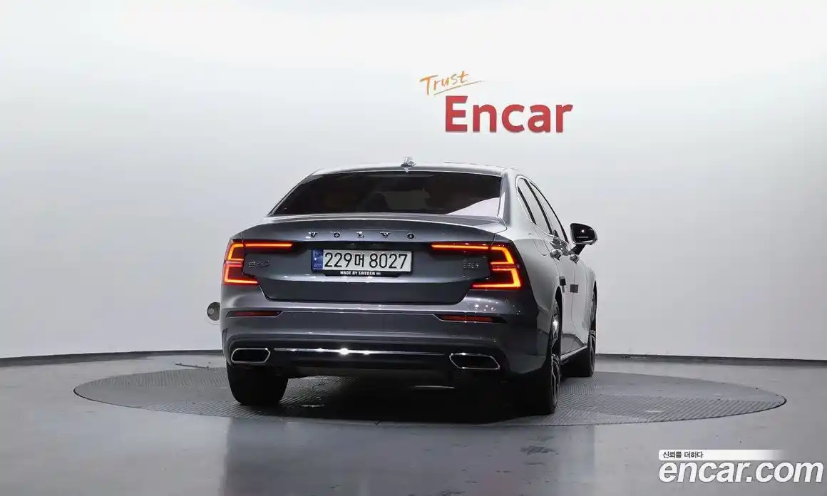 Volvo S60 2021 2.0 гидро в Москве № 1404650, фото 4