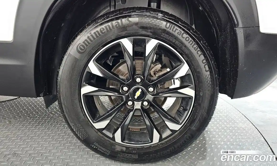 Chevrolet TrailBlazer 2022 1.3 гидро в Москве, фото 7