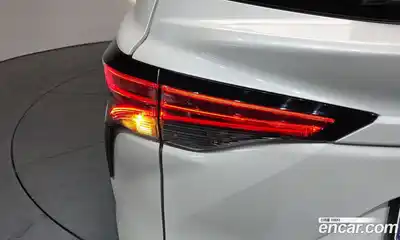 Toyota Sienna 2024 2.5 гидро в Москве № 1424454, миниатюра 9