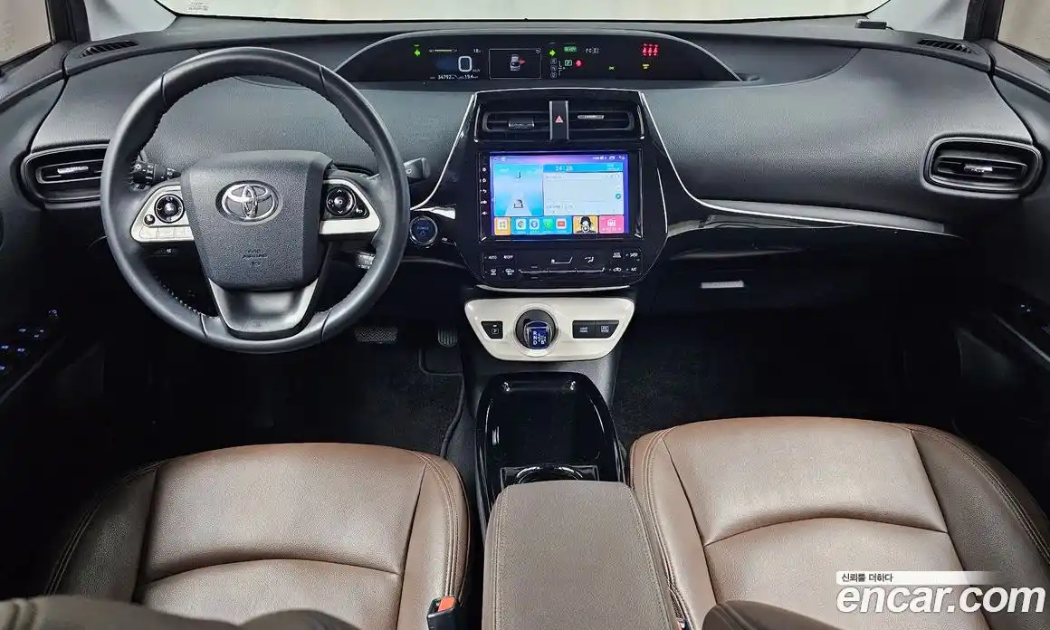 Toyota Prius 2018 1.8 гидро в Москве № 1424471, фото 10